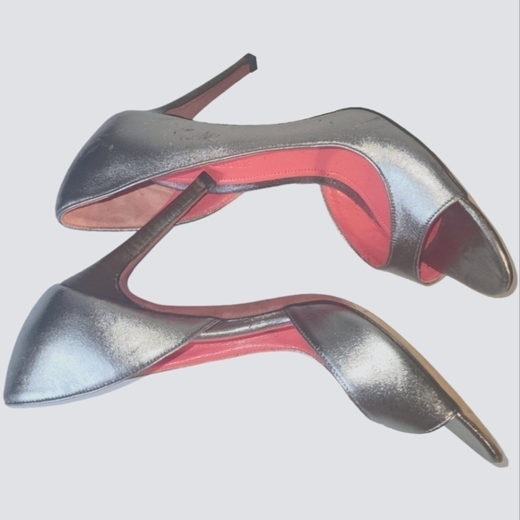 Judith Leiber Women's Silver Leather Open Toes 4" Stiletto Heels Size 7B - Picture 8 of 12